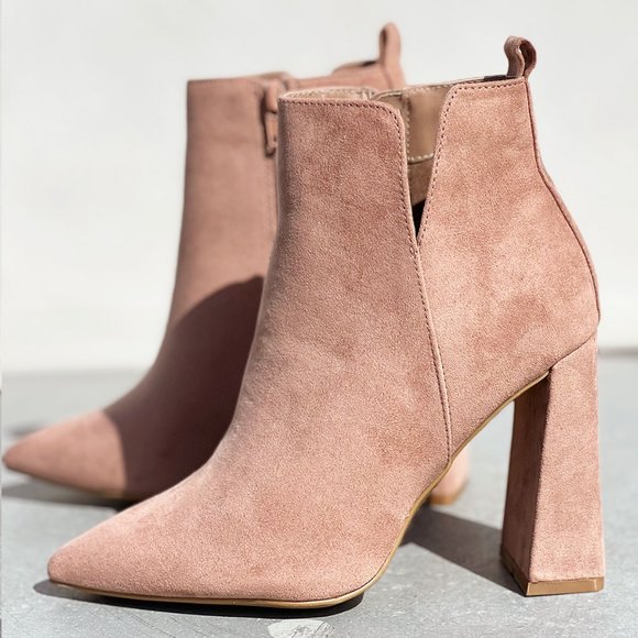 NEW Pointy Toe Geometric Triangle Block Heel Cutout Side Suede Ankle Bootie Boot - Picture 2 of 13